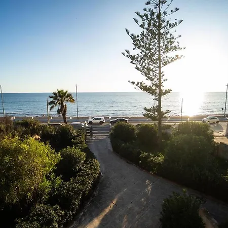 Villa {beach-house } Mare Fuori Mazara del Vallo