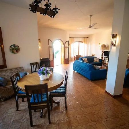 {beach-house } Mare Fuori Villa Mazara del Vallo
