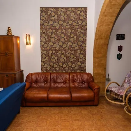 {beach-house } Mare Fuori Villa *