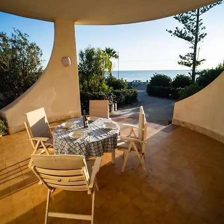 Villa {beach-house } Mare Fuori Mazara del Vallo