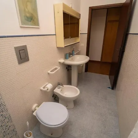 Villa {beach-house } Mare Fuori