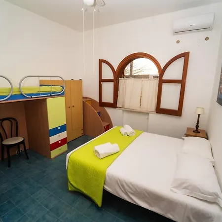 {beach-house } Mare Fuori